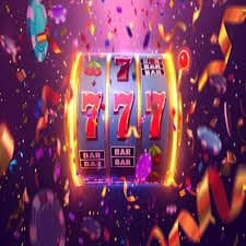 Tangkapan layar aplikasi rakyatjp menampilkan meja live dealer, pasar sportsbook, dan menu permainan slot